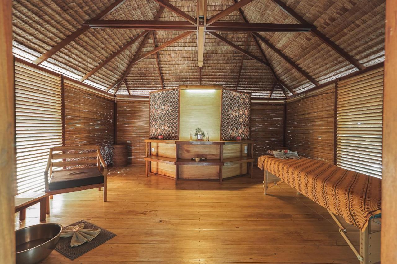 Coral Eye Boutique Resort And Marine Outpost Likupang Extérieur photo