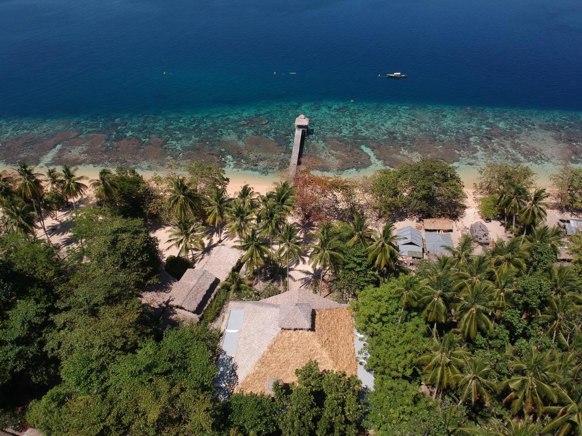 Coral Eye Boutique Resort And Marine Outpost Likupang Extérieur photo
