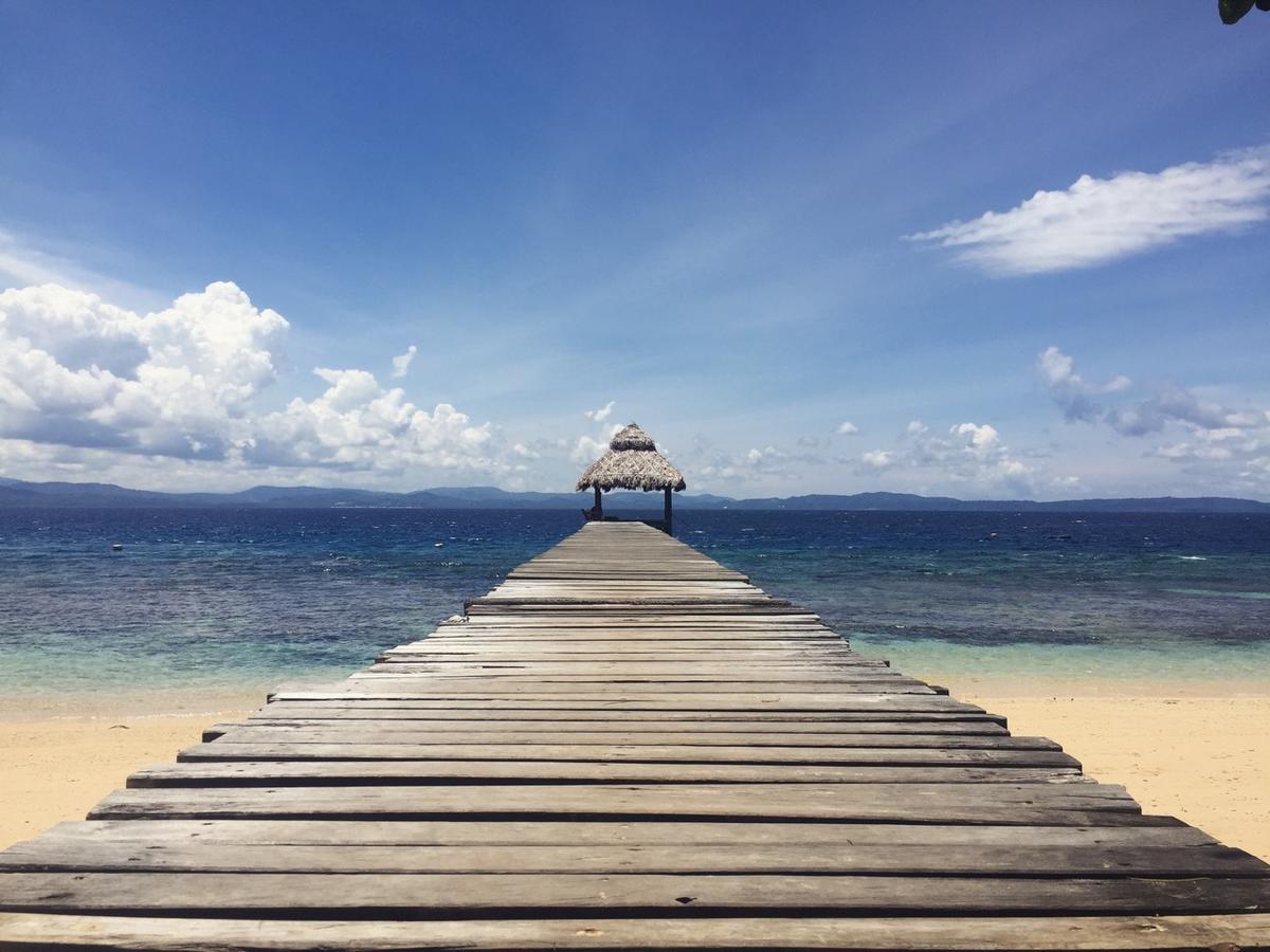 Coral Eye Boutique Resort And Marine Outpost Likupang Extérieur photo